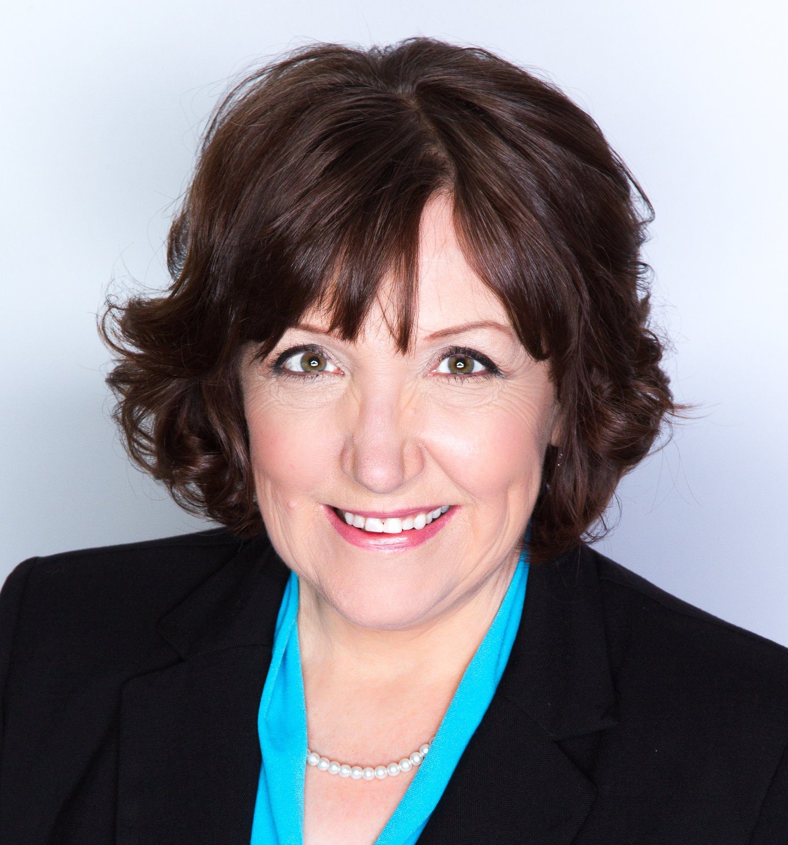 debra profile headshot